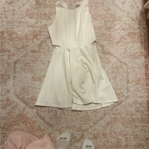 White Sleeveless Dress